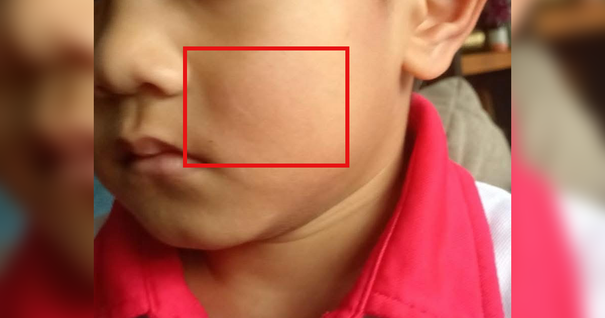 Mann verhaftet, weil er angeblich einen 4-jährigen Jungen vor einer ...
