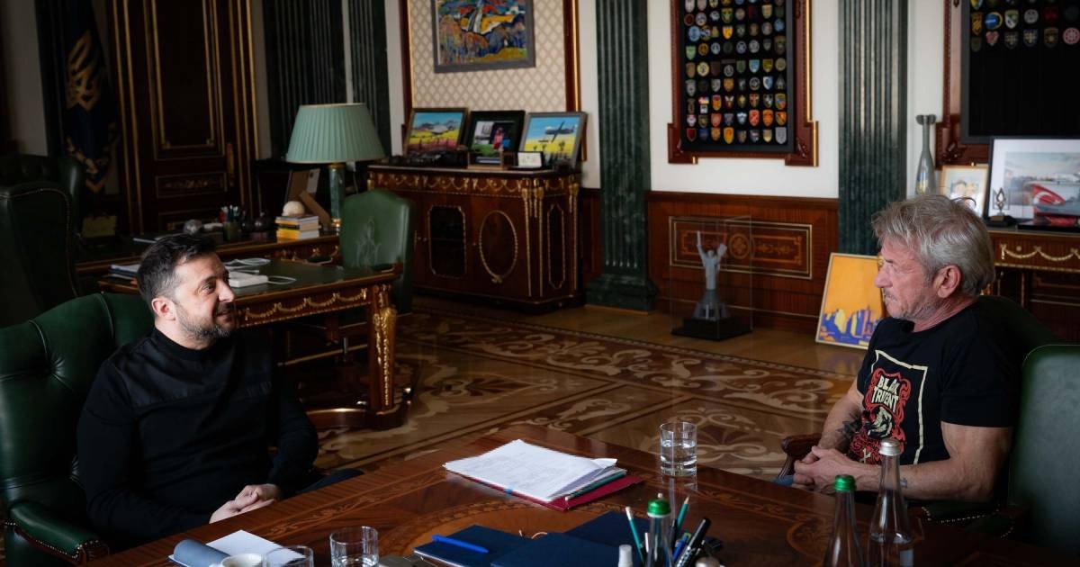 Sean Penn missed Academy Awards because he was with Ukrainian president Zelenskiy