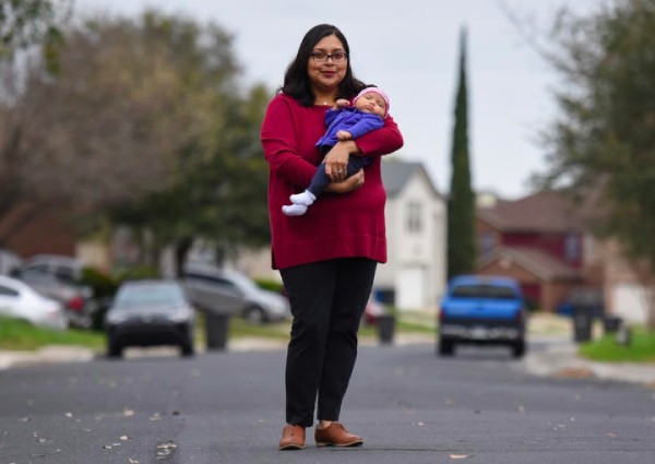 New mothers suffer nerves, guilt as maternity leave ends