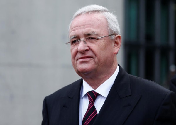 Former Volkswagen CEO Winterkorn charged with fraud by German prosecutors