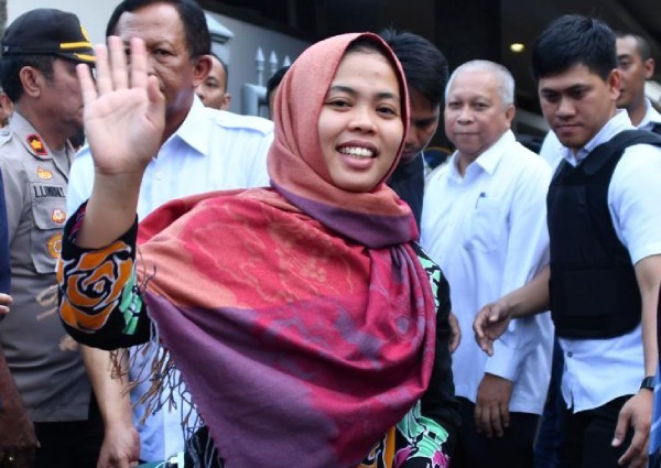 Indonesia town cheers as woman in murder case of Kim Jong Nam is freed