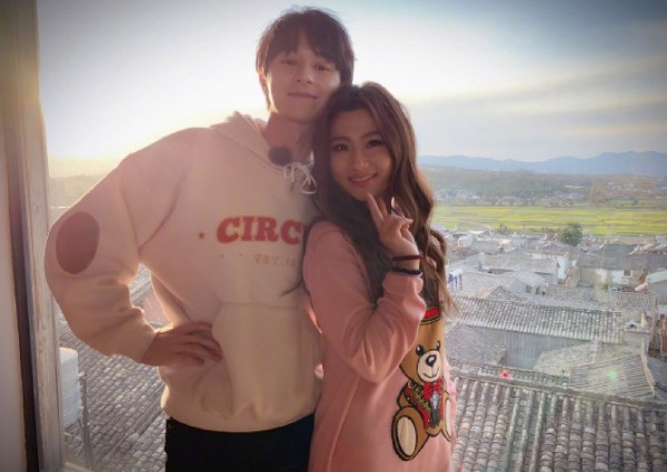 S.H.E's Selina announces Derek Chang as boyfriend on TV