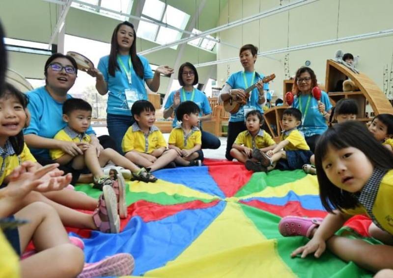 Large childcare centres in Singapore: 7 things you must know