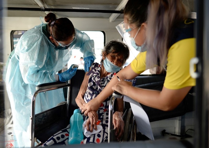 Philippines records first 2 cases of Indian coronavirus variant