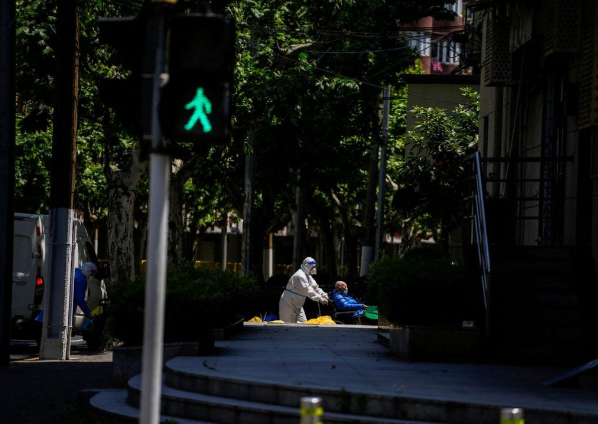 Shanghai tightens lockdown to hit zero-Covid goal by late May