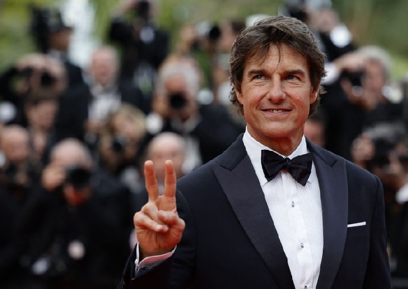 Tom Cruise doesn't have days off because he's 'living his dream' when working