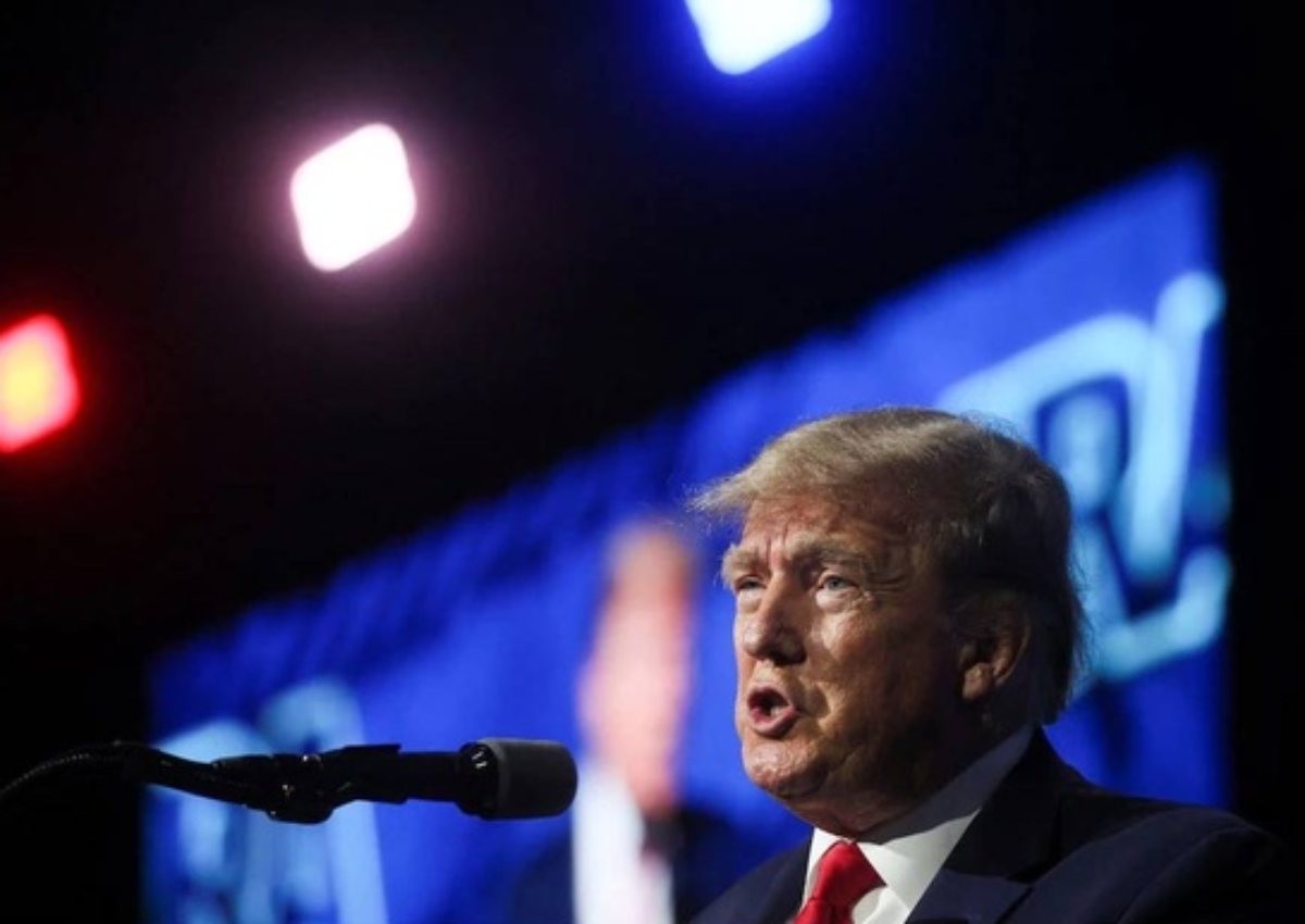 Trump urges end to gun-free school zones, easier confinement of 'deranged' people