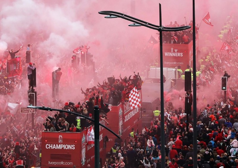 France blames Liverpool, ticket fraud for Champions League crowd trouble