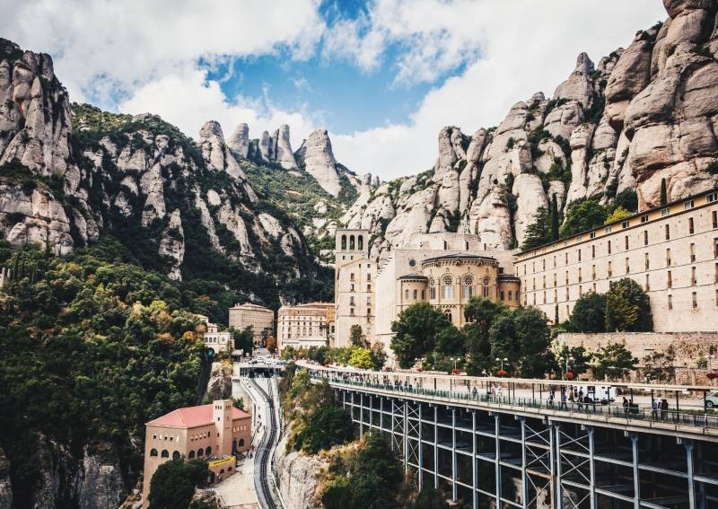 Best cities to visit near Barcelona - with routes and itineraries
