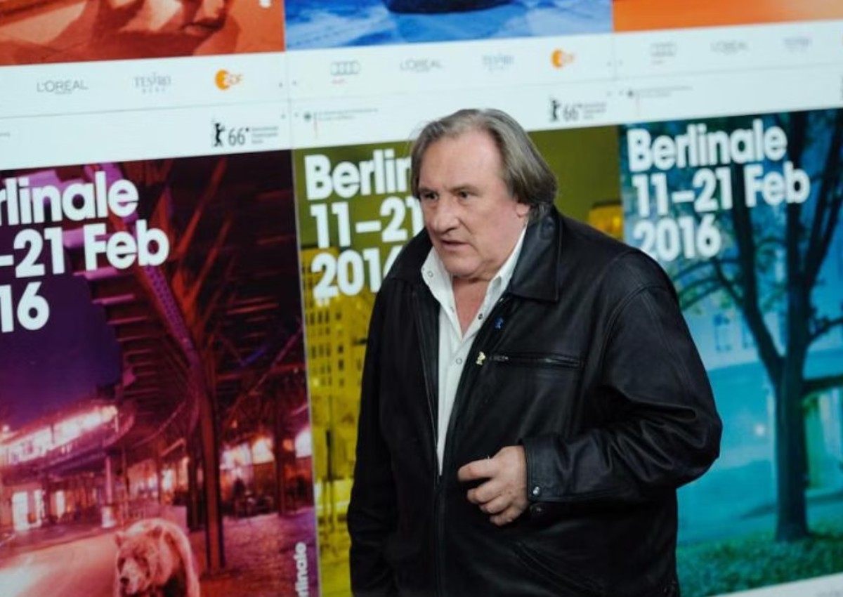 Paparazzi photographer accuses French actor Depardieu of Rome assault