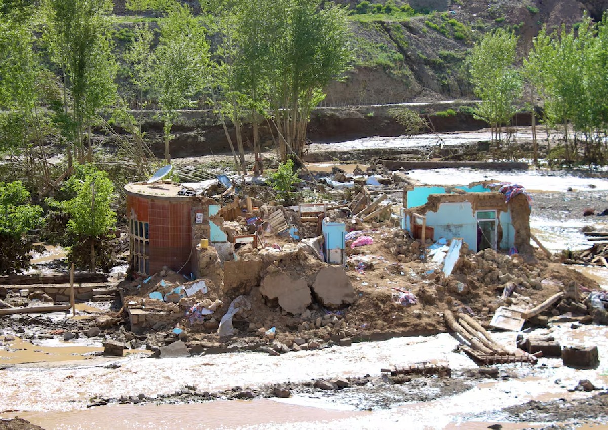 50 dead in heavy rain, floods in central Afghanistan, official says
