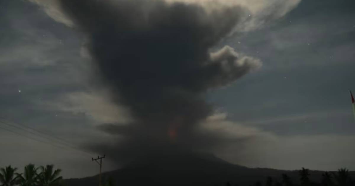 Indonesia raises alert to highest level for Lewotobi Laki-laki volcano