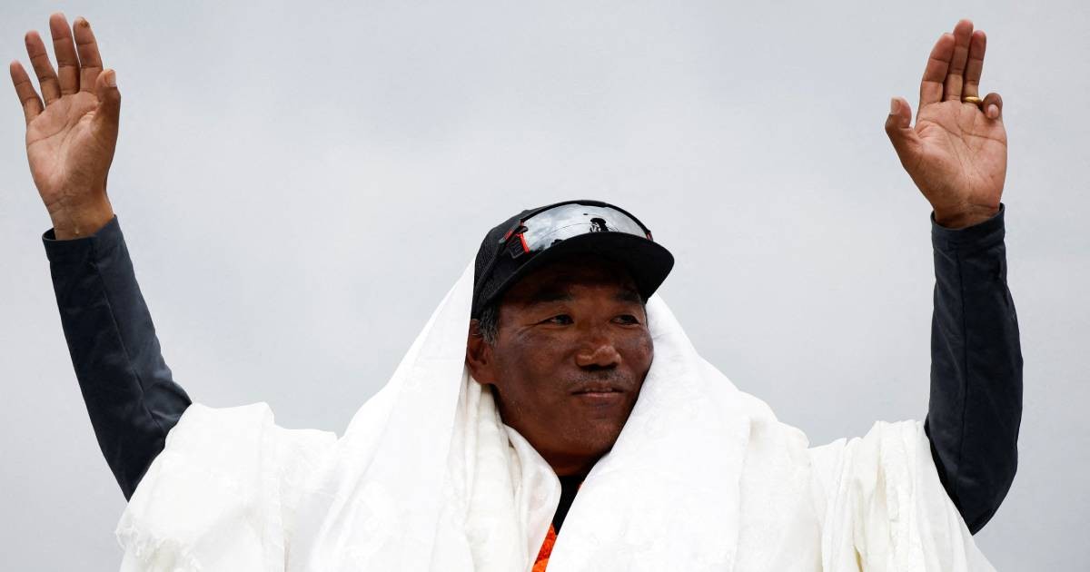 Nepali Sherpa scales Mount Everest for a record 31st time