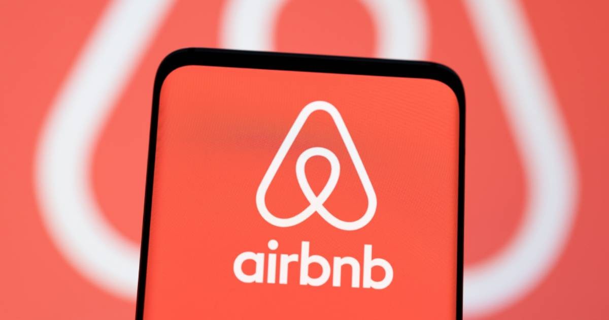 Spain blocks more than 65,000 Airbnb holiday rental listings