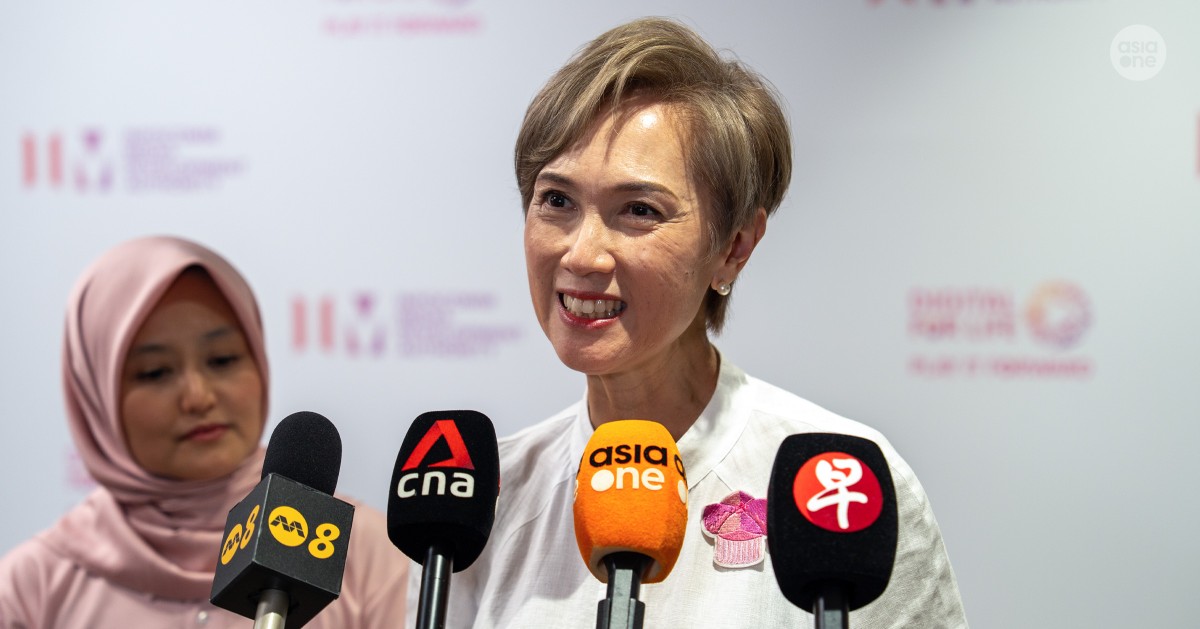 Singapore in talks with tech firms about adding 'nutrition labels' to AI products, minister says