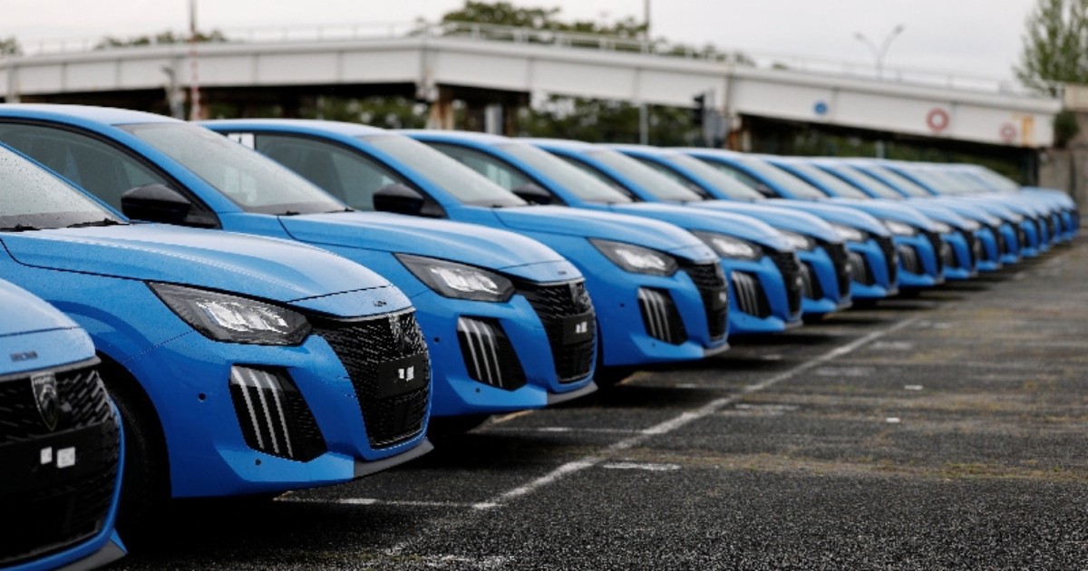 Stellantis and Dongfeng in $1.5b deal to make Jeeps, Peugeots in China