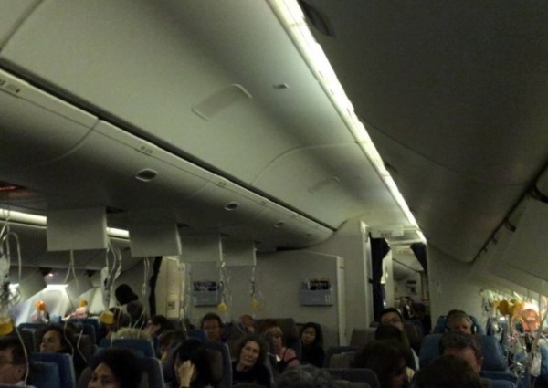 SIA flight to Paris makes U-turn soon after take-off from Changi; oxygen masks deployed during descent