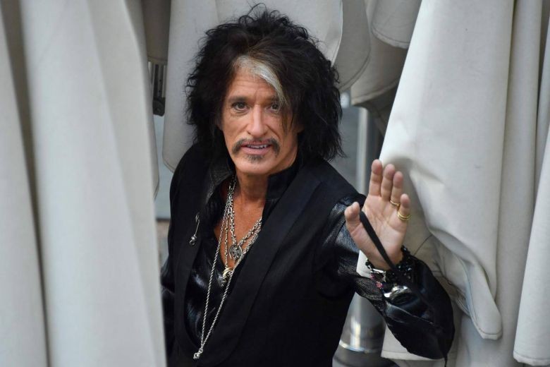 Aerosmith guitarist Joe Perry recovering after collapsing at New York concert