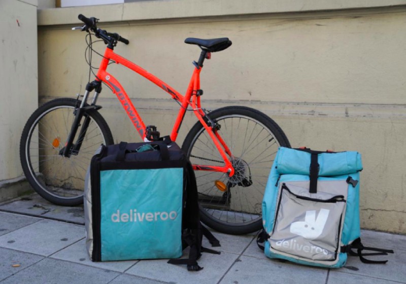 Best food delivery Singapore - Deliveroo vs Foodpanda vs GrabFood (2019)