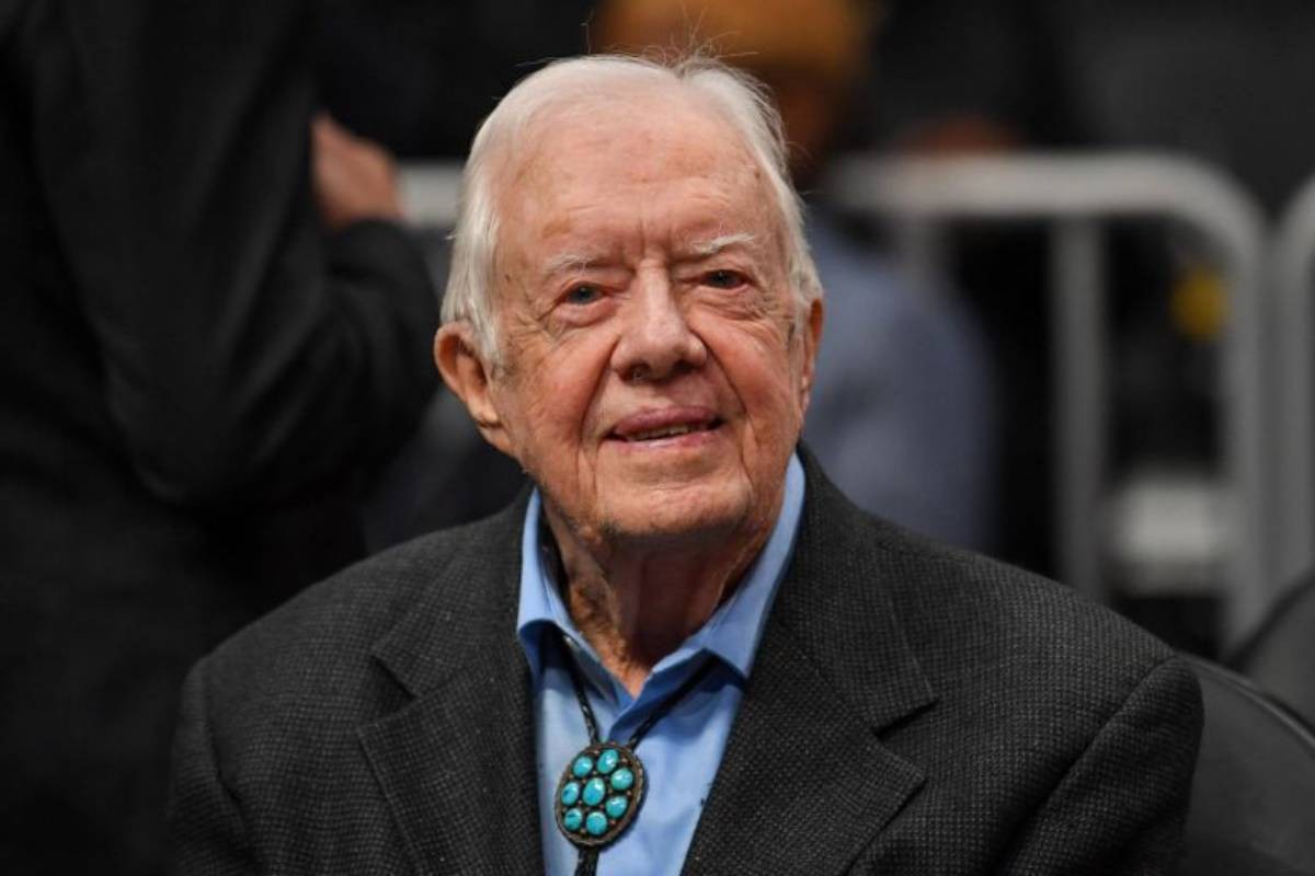 Jimmy Carter hospitalised for procedure to relieve brain pressure