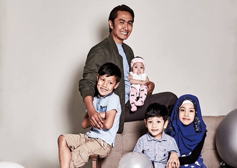 How this Singapore dad of 4 builds a strong bond with every kid