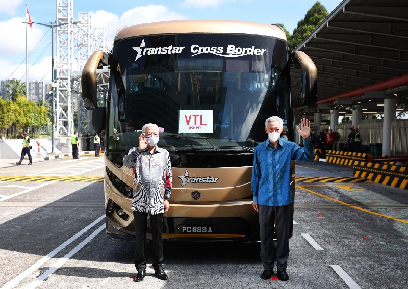 'They put a nice number for the bus': PM Lee spots auspicious 888 plate for inaugural land VTL with Malaysia