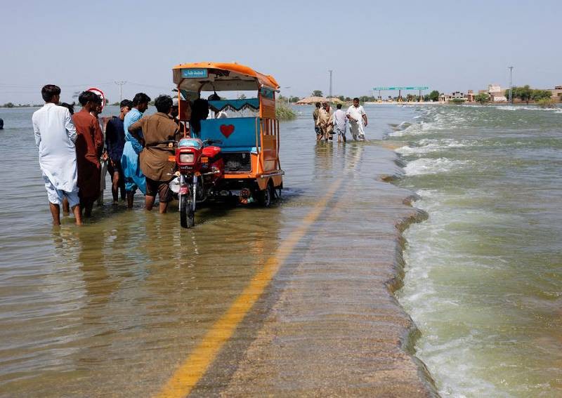 Pakistan at COP27 demands climate aid, says 'dystopia' already here