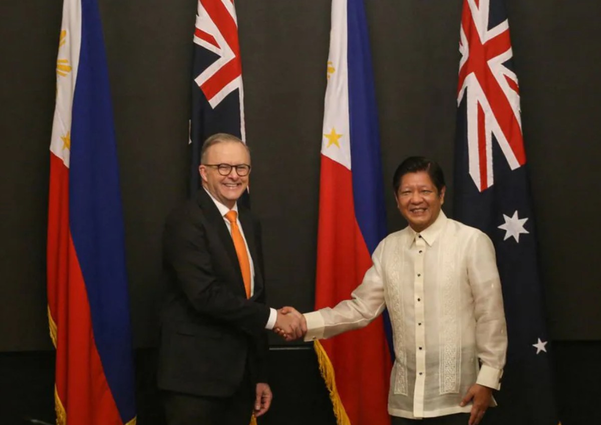 Philippines and Australia start sea and air patrols in South China Sea
