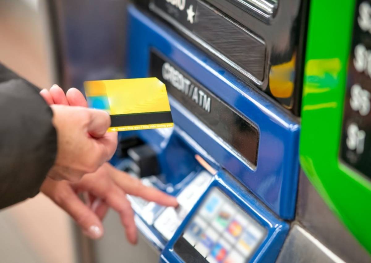 Daily roundup: Maid jailed for stealing about $90k from 95-year-old who entrusted her with ATM card — and other top stories today