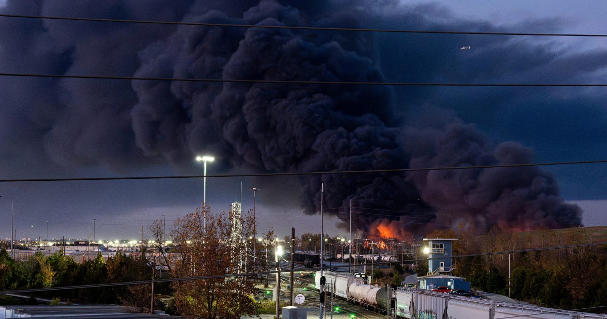 UPS cargo plane with 3 crew members crashes in Kentucky