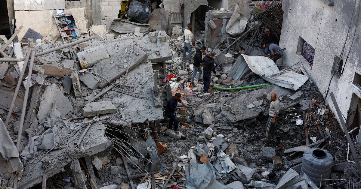 Hamas delegation meets Egypt spy chief, says Israeli 'breaches' threaten ceasefire