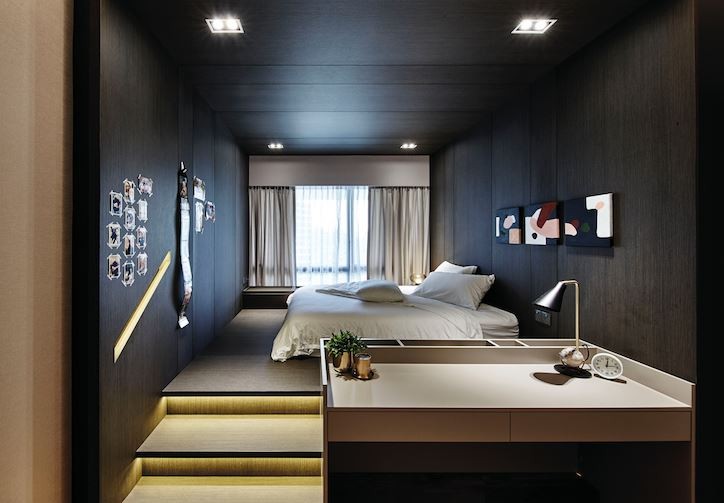 $200,000 to create luxurious, hotel-inspired look for 4-bedroom condo apartment