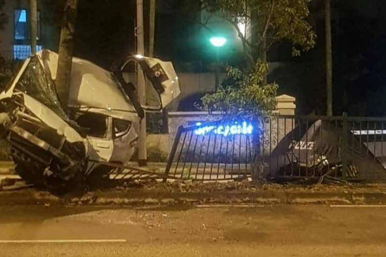 Passenger dies after car crashes into tree along Upper Bukit Timah Road, driver arrested