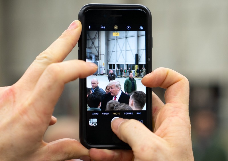 In tweet, President Trump laments loss of iPhone home button