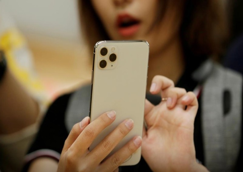 Apple announces 'speed' event next week, new iPhones expected