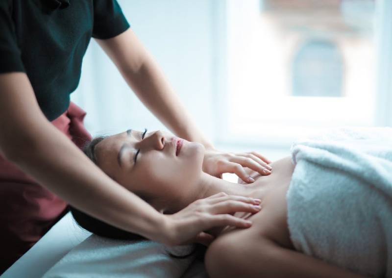 Best massage places in Singapore for low, mid and high budgets