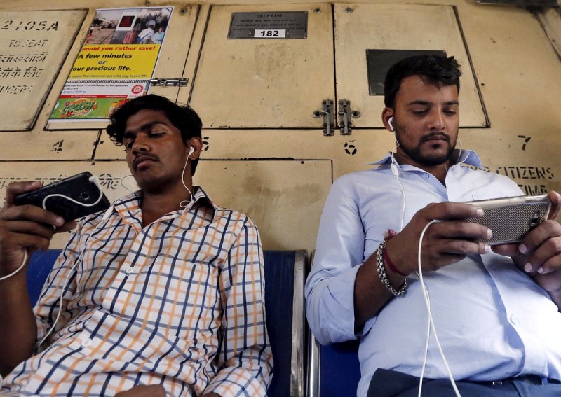Gaming apps block access in India's Silicon Valley state as ban takes effect