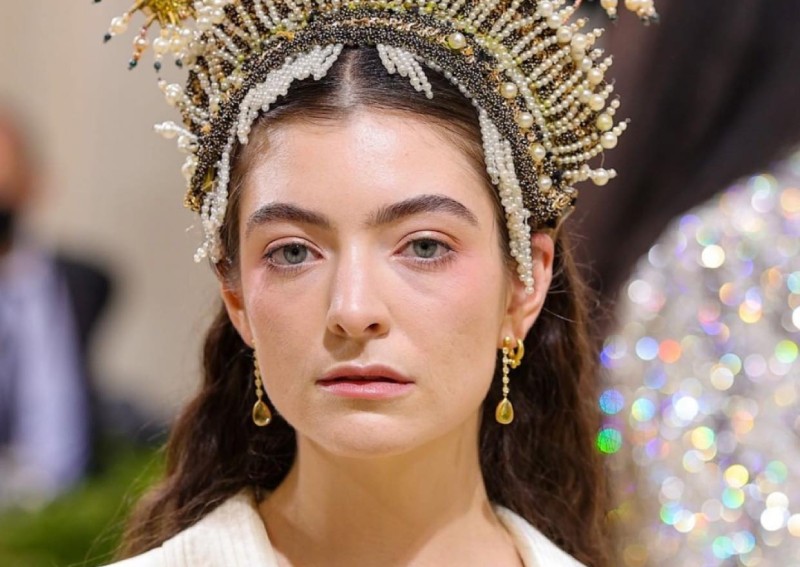 Lorde feels lonely amid Covid-19 pandemic