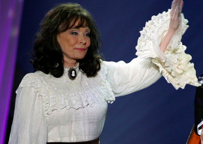 Country music icon Loretta Lynn dies at 90