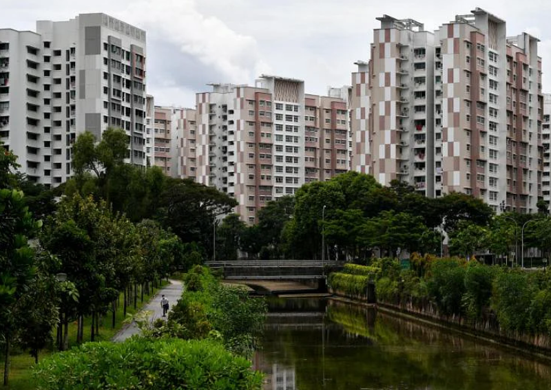 HDB loan eligibility, interest rates and down payment (2022): A beginner's guide