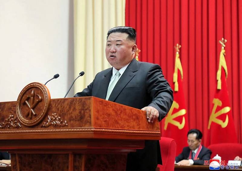 Kim Jong-un congratulates Xi for re-election, hopes for 'more beautiful' ties
