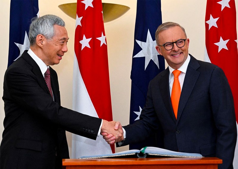 Australia, Singapore sign 'green economy' pact