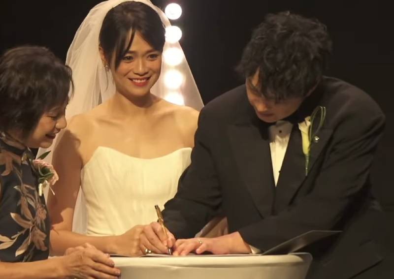 I need to call you 'Mum': Jeffrey Xu marries Felicia Chin, apologises for calling mother-in-law 'auntie'