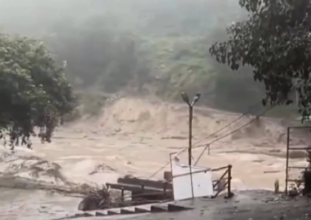 Floods in India's Sikkim state leave 10 dead, 82 missing