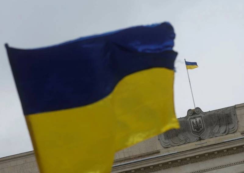 Russian shelling of Ukraine's Kherson kills 1, injures 6: Governor