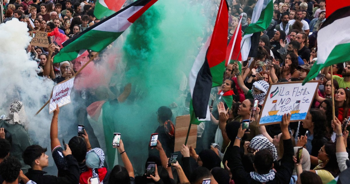 5 police officers injured in clashes at Gaza protest in Geneva