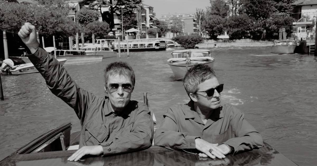 Liam Gallagher sends fans wild by appearing to confirm Oasis have new album on the way
