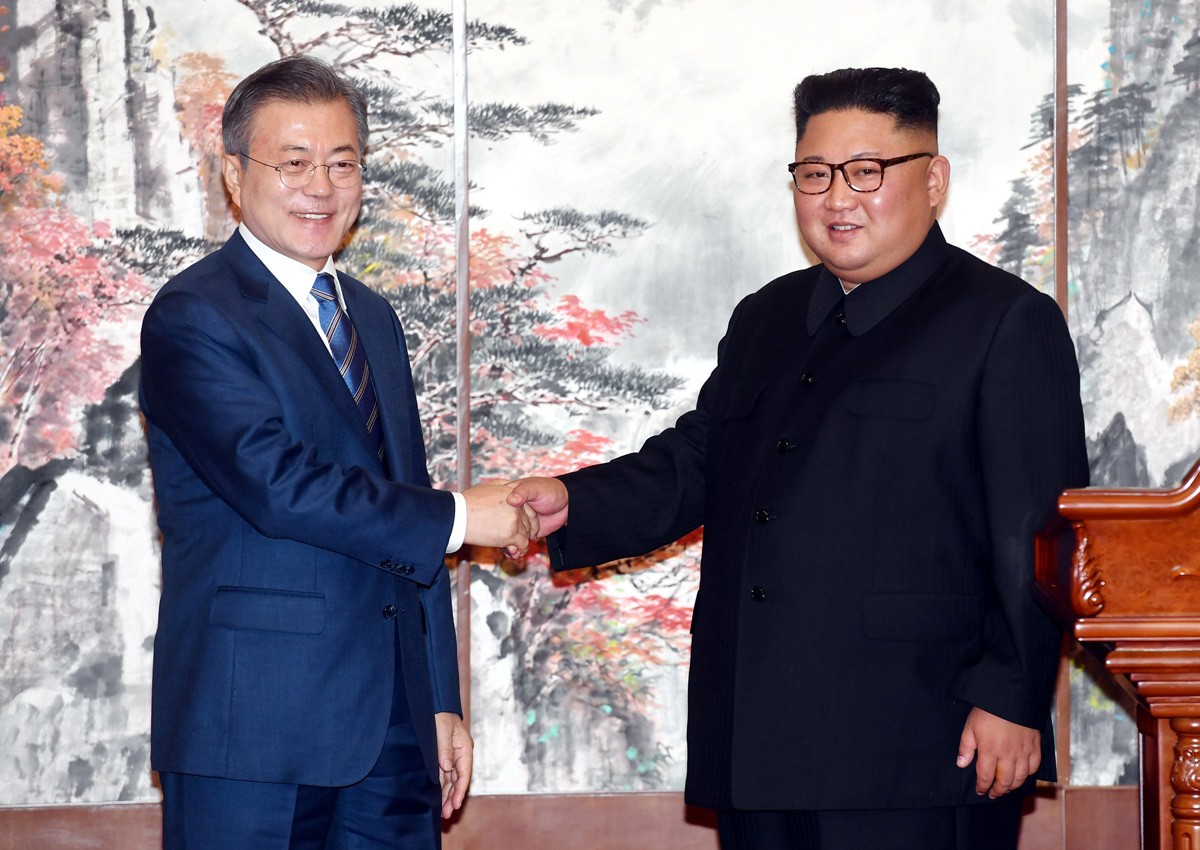 North Korea's Kim Jong Un says to scrap missile sites, visit Seoul