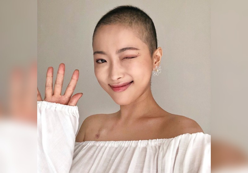 Lymphoma doesn't stop this K-vlogger from inspiring others