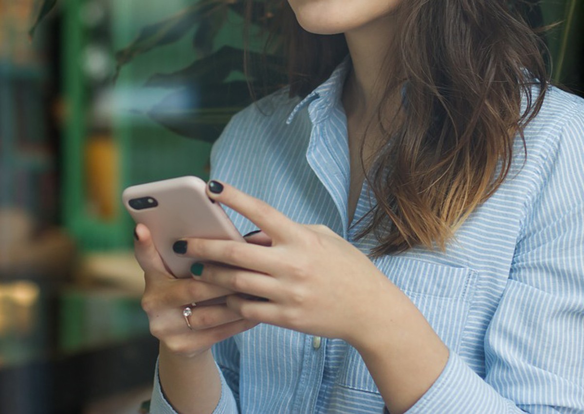 Ghosting is horrible. Here's how to let people down gently